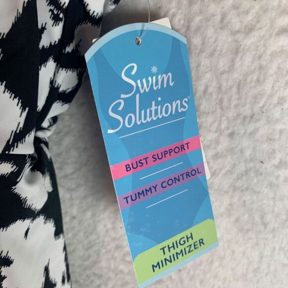 Swim Solutions Womens Flyaway Tummy‎ Control V-Neck Floral Swimdress Size 16 NWT - Picture 4 of 10